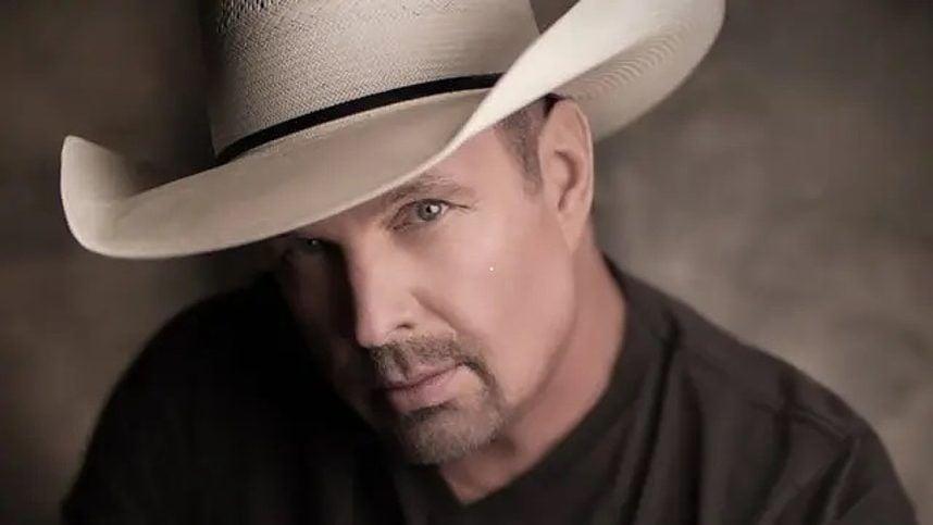 Garth Brooks cinsel saldırı iddiaları