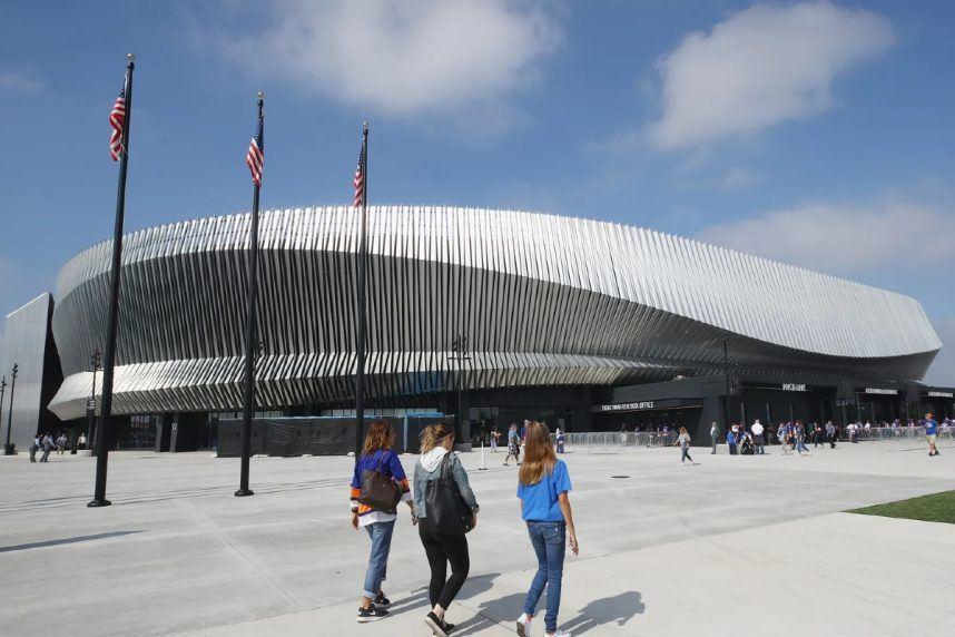 Nassau Coliseum Davası