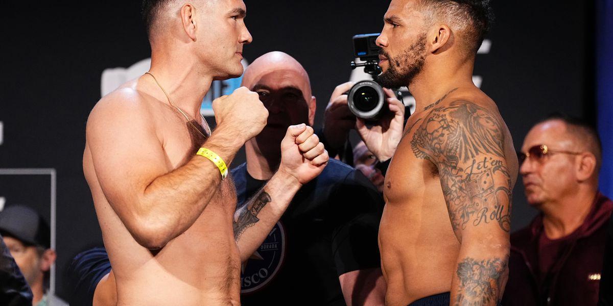 Get the latest analysis and predictions for UFC 310 Chris Weidman vs Eryk Anders and other exciting matchups on the card.