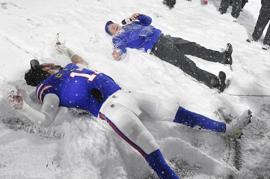 Josh Allen ve McCaffrey Sakatlığı