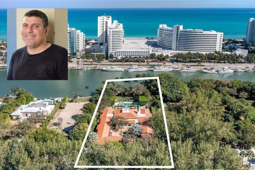 Miami'deki su kenarı evi